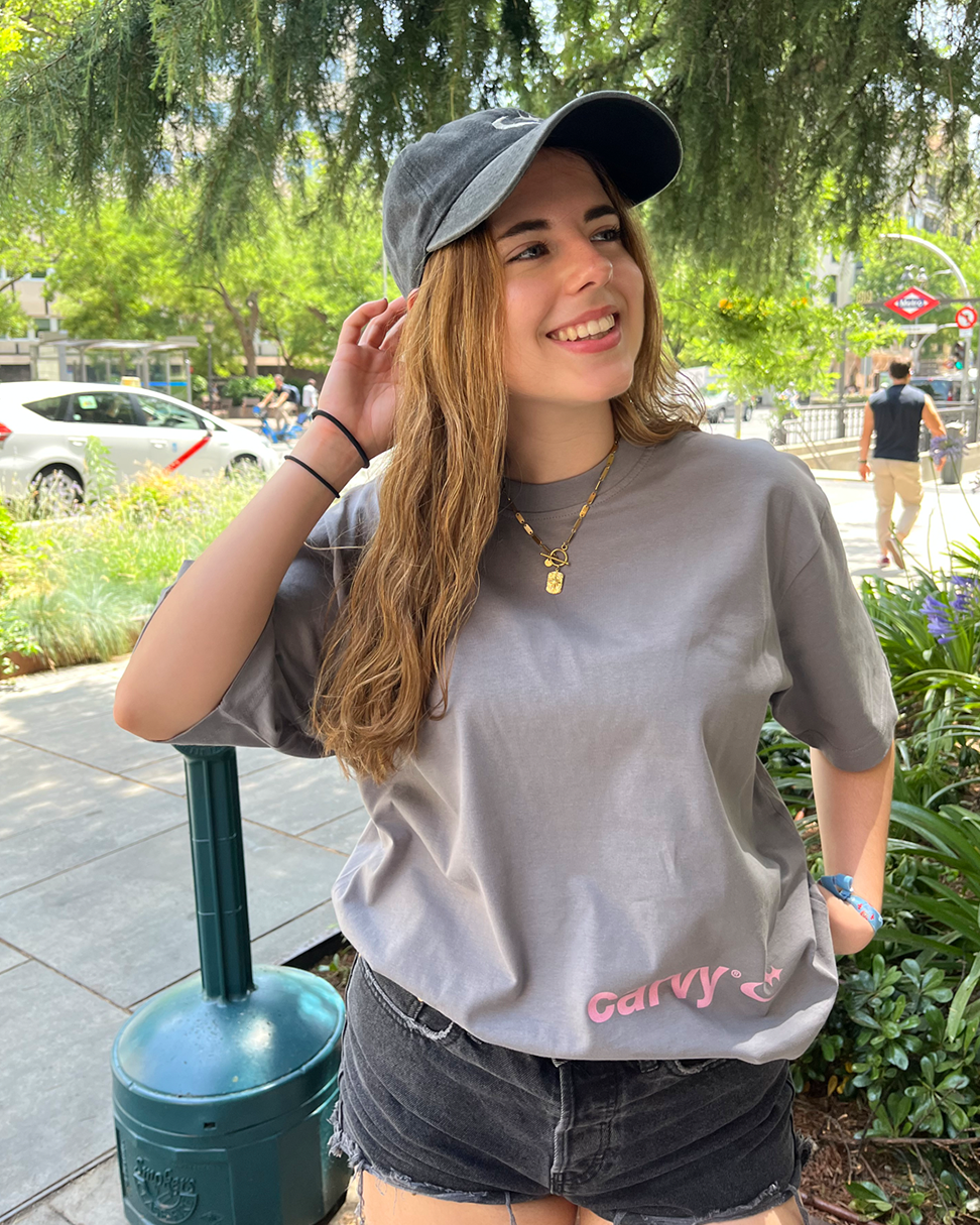 LIGHT GREY TEE "CARVY GALLERY"