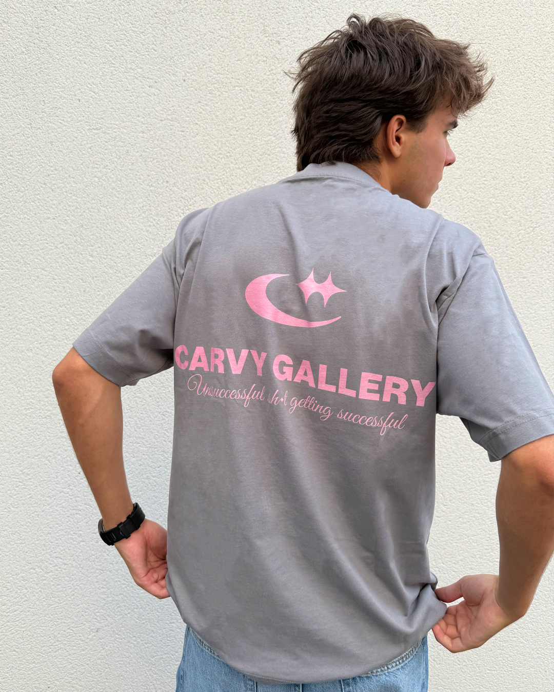 LIGHT GREY TEE "CARVY GALLERY"